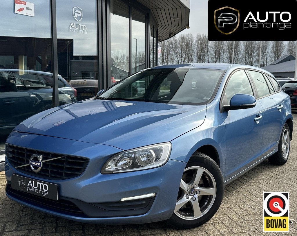 Volvo V60 2.0 D3 Kinetic Business 150PK | NL AUTO | 2e Eigen, Auto's, Volvo, Stof, Gebruikt, 4 cilinders, Blauw
