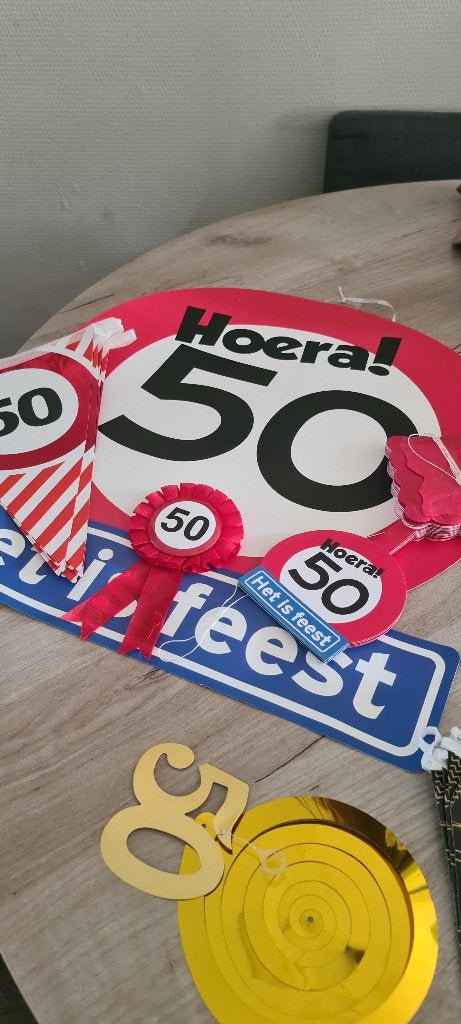 Verjaardags slingers 50 jaar., Ophalen, Zo goed als nieuw, Versiering, Verjaardag