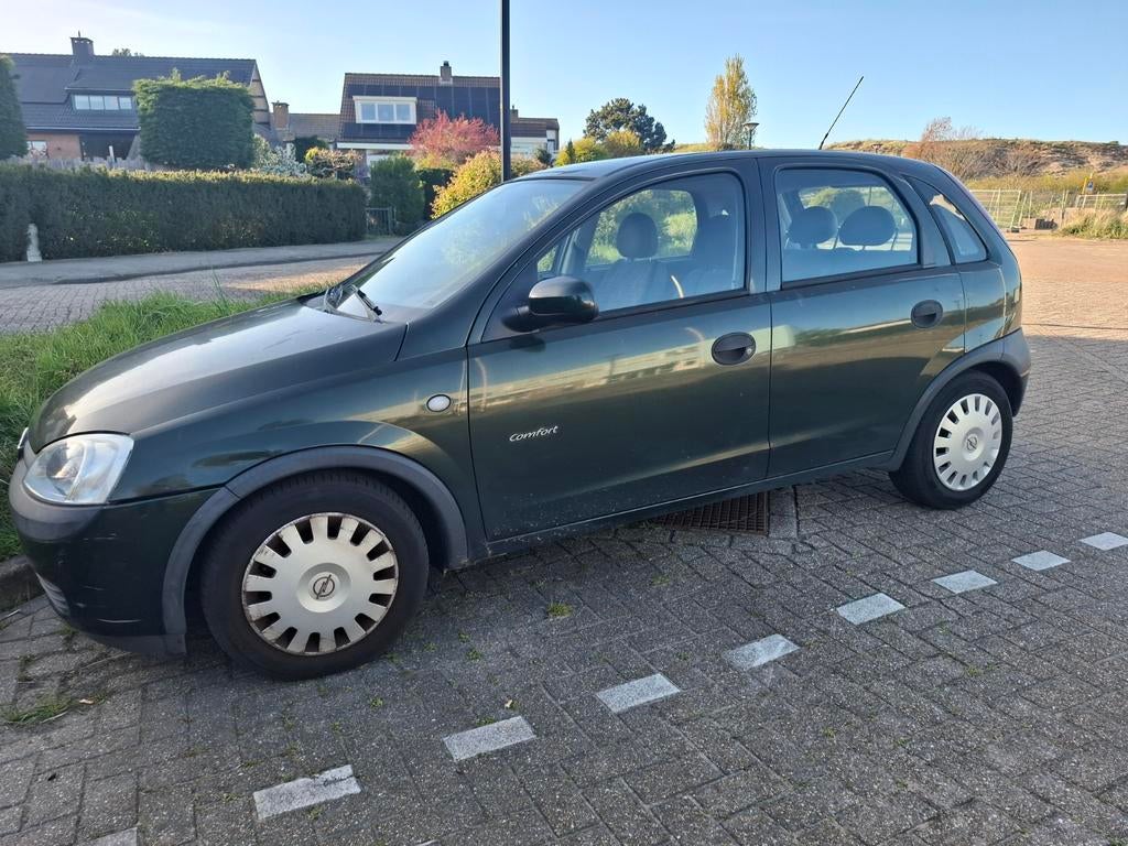 Opel Corsa 1.4 I 16V 5D 2001 Groen apk nov26, Auto's, Opel, Voorwielaandrijving, 40 €/maand, 4 cilinders, 1389 cc