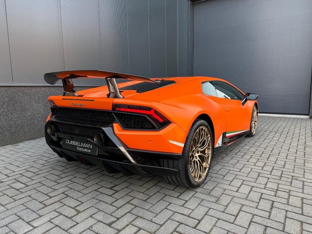Lamborghini Huracán Performante 5.2 V10 | Lift | Full PPF, Auto's, Automaat, Dealer onderhouden, Zwart, Alcantara