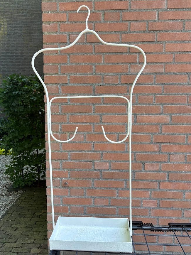 nostalgische dressboy, Ophalen