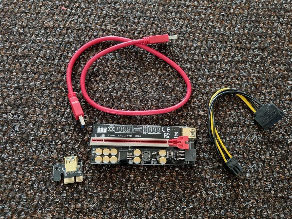 GPU riser V016 Pro red, Computers en Software, Videokaarten, Ophalen of Verzenden, Nieuw, GDDR6, PCI-Express 4
