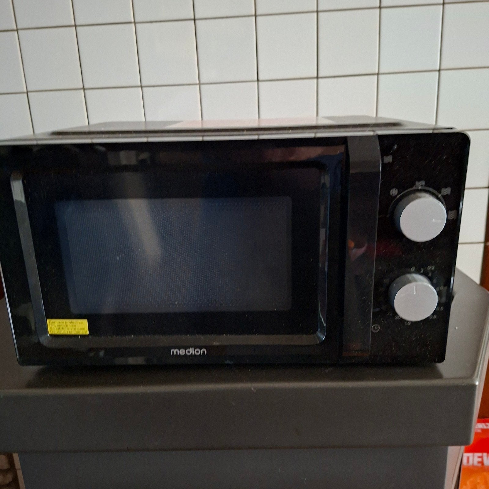 Medion Magnetron Zwart - Zo goed als nieuw, Witgoed en Apparatuur, Ophalen of Verzenden, Draaiplateau, Magnetron, Zo goed als nieuw