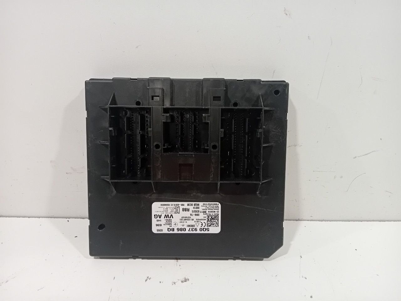 Computer body control Volkswagen Golf, Onderdelen@venauto.nl, Van der Ven Autorecycling B.V., Gebruikt, Ettenseweg 76, 4706 PB Roosendaal, The Netherlands
