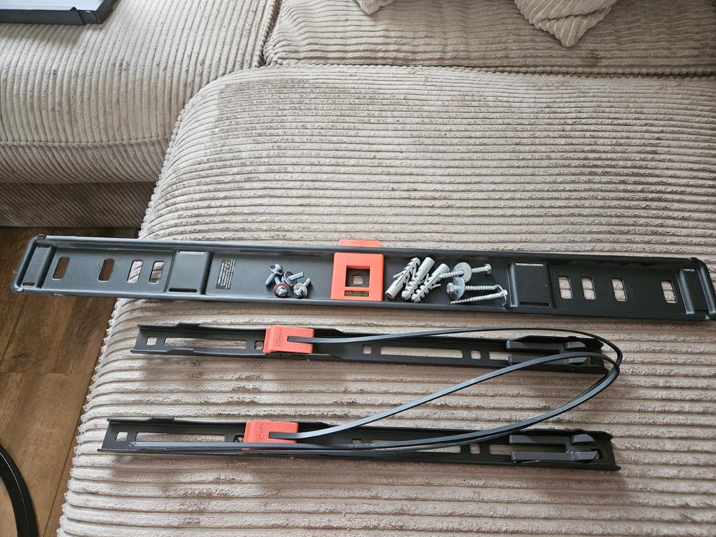 Vogel's Muurbeugel voor TV tot 65 inch, Ophalen of Verzenden