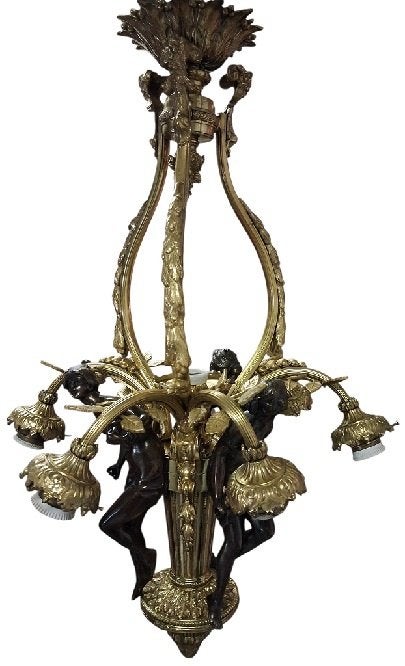 Belle Epoque bronzen luchter, schaars geklede bronzen dames, Ophalen