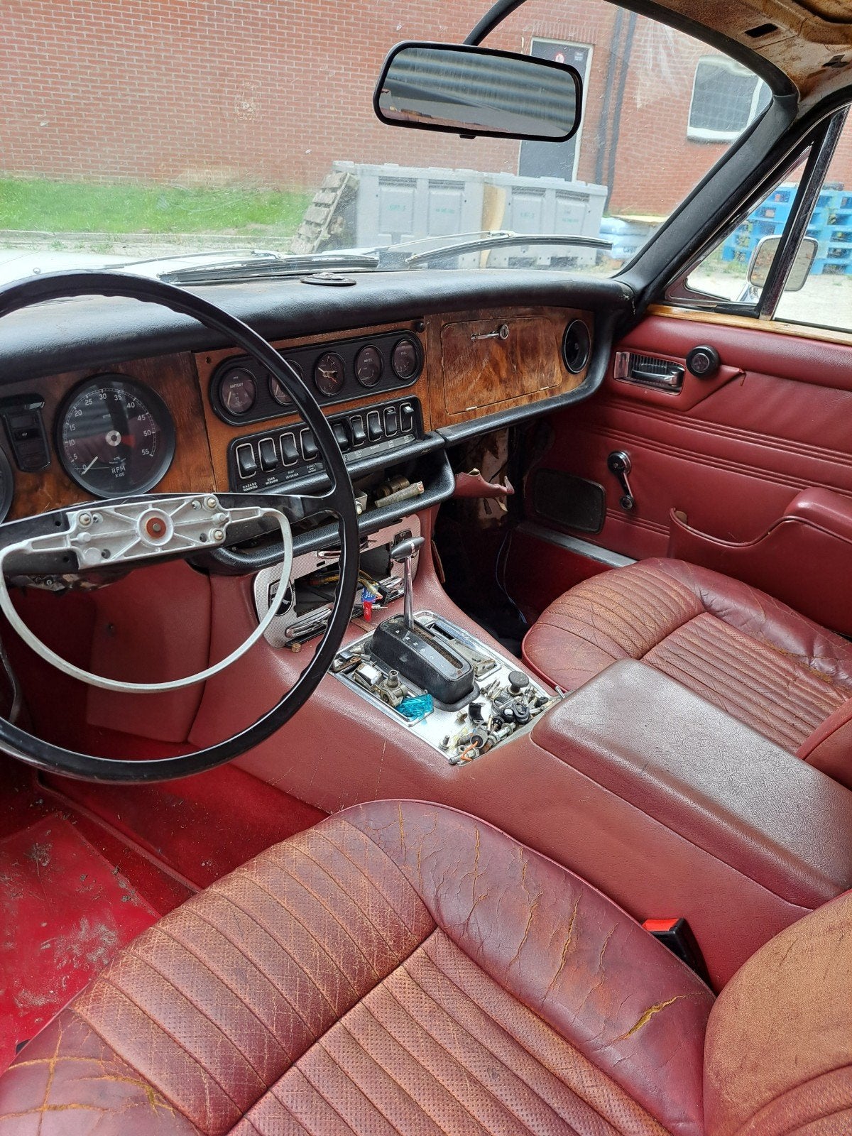 Jaguar XJ 6. 4.2 lpg | inruil mogelijk | Wit met rood int., foto 9