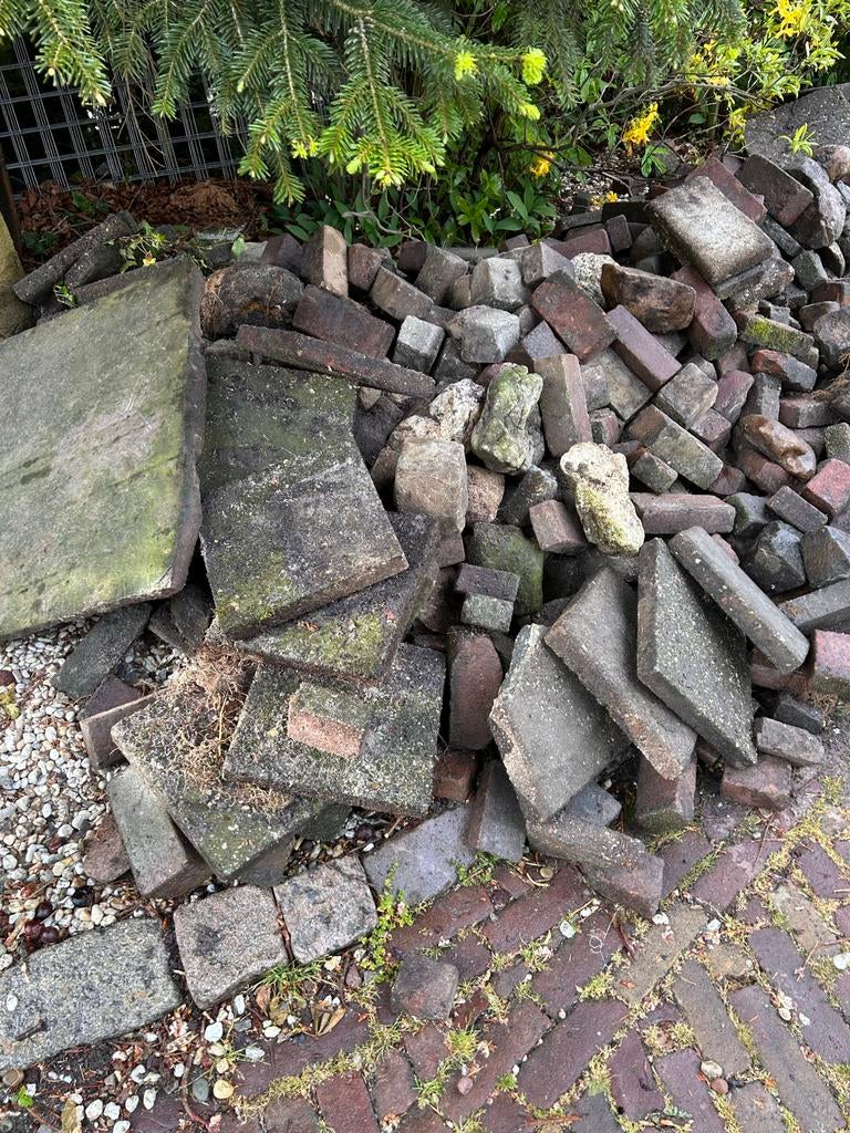 Gratis: Wildverband straatstenen, oude waaltjes, natuursteen, Ophalen, Gebruikt, Natuursteen, Klinkers