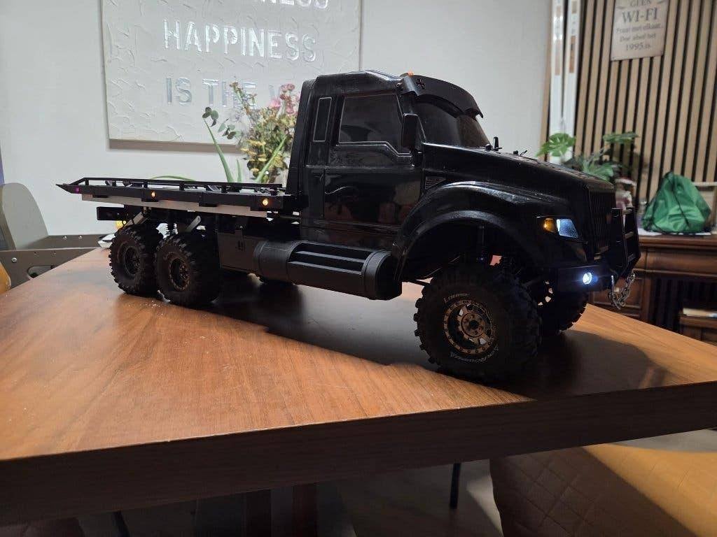 Traxxas TRX6 Hauler Custom