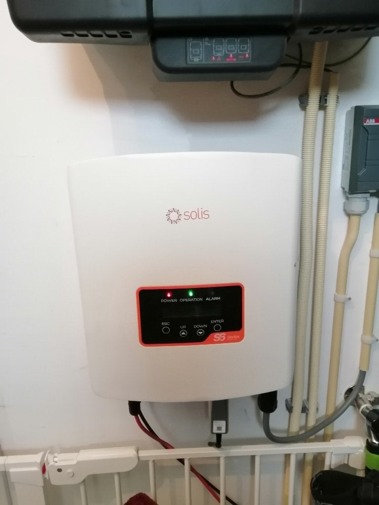 Omvormer zonnepanelen Solis mini 3600 S6, Ophalen, Gebruikt