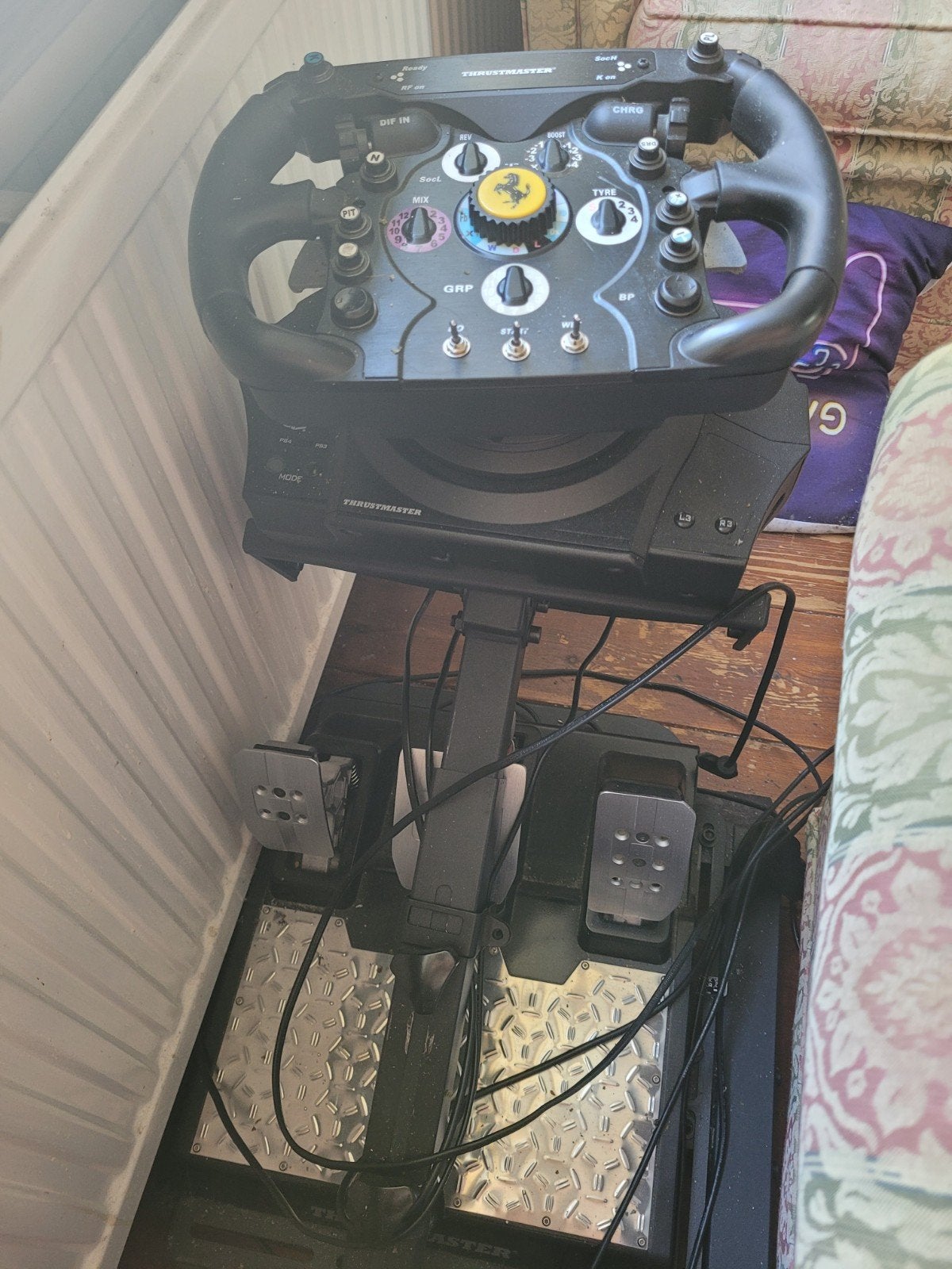 Complete sim: T300 RS / loadcell pedalen / F1 stuur / stand, Ophalen of Verzenden, Overige merken, Zo goed als nieuw