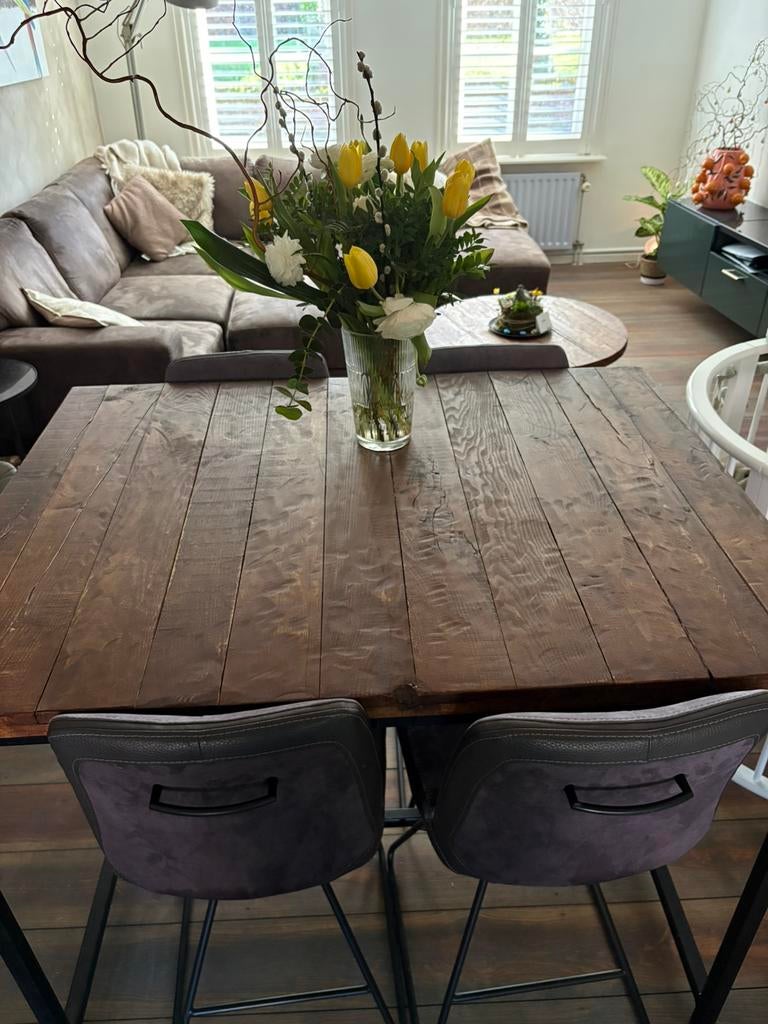 Eet/bar tafel met krukken, Ophalen, 50 tot 100 cm, Zo goed als nieuw, Kersenhout