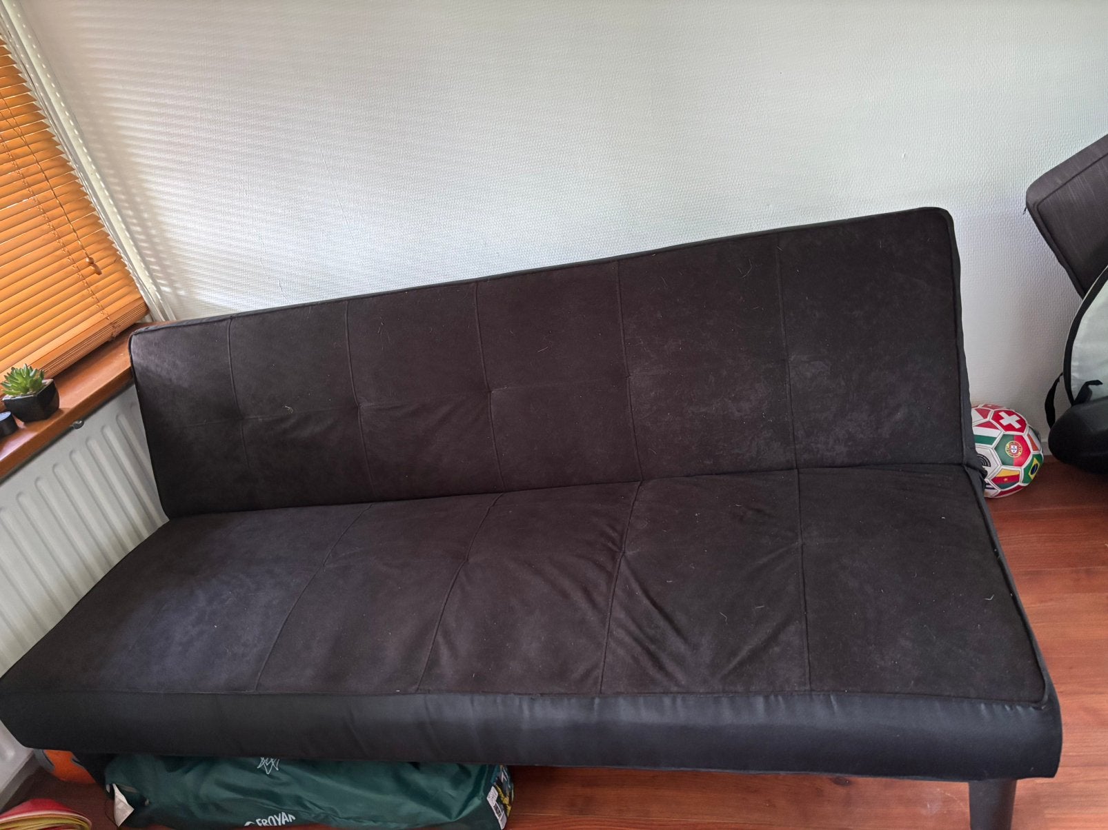 Slaapbank ziet er goed uit! Geen vlekken, Ophalen, Zo goed als nieuw, Tweepersoons, 140 cm