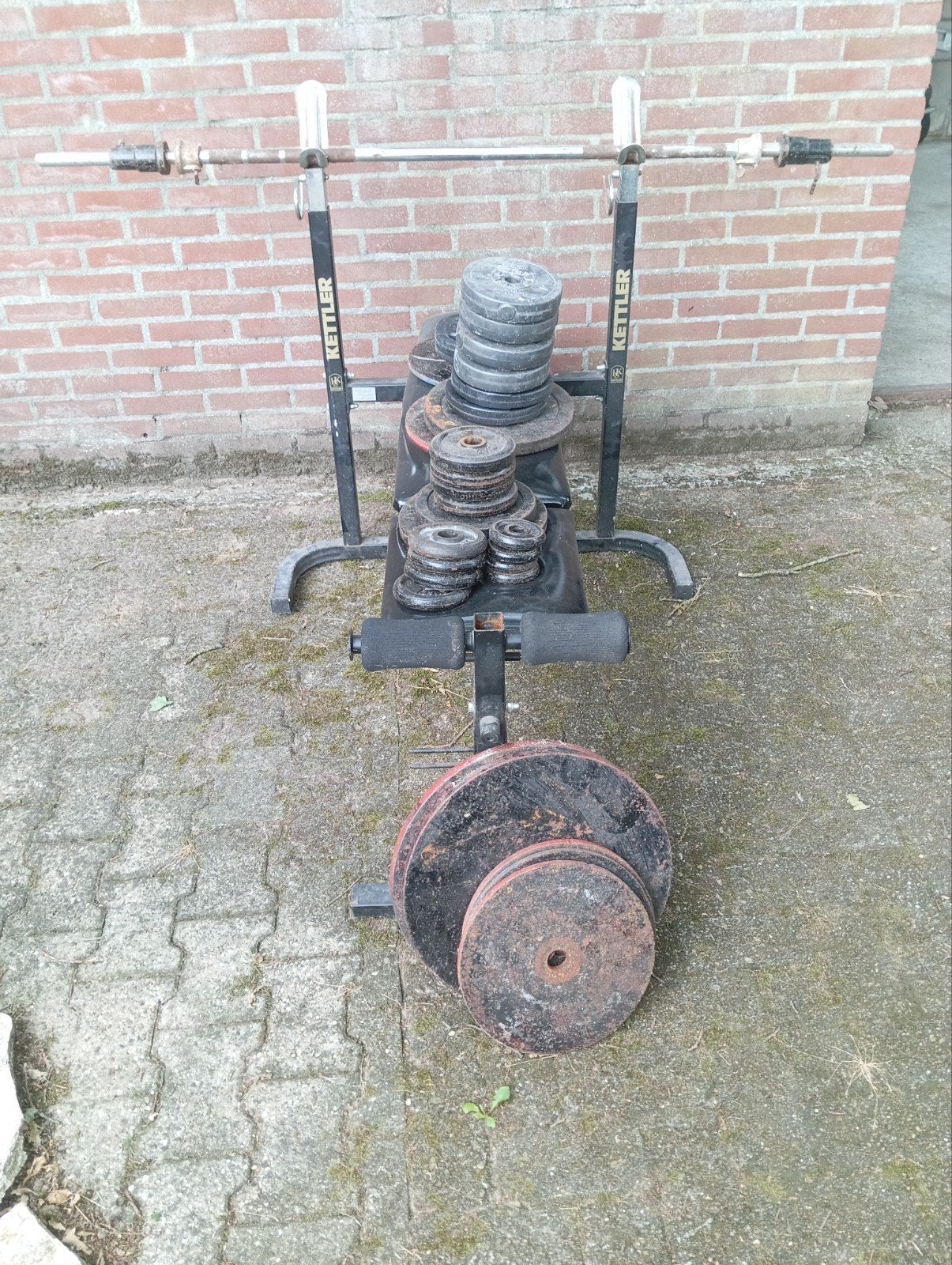 Kettler bankdruk met Halterschijven en Halterstang, Sport en Fitness, Ophalen, Gebruikt, Borst, Fitnessbank