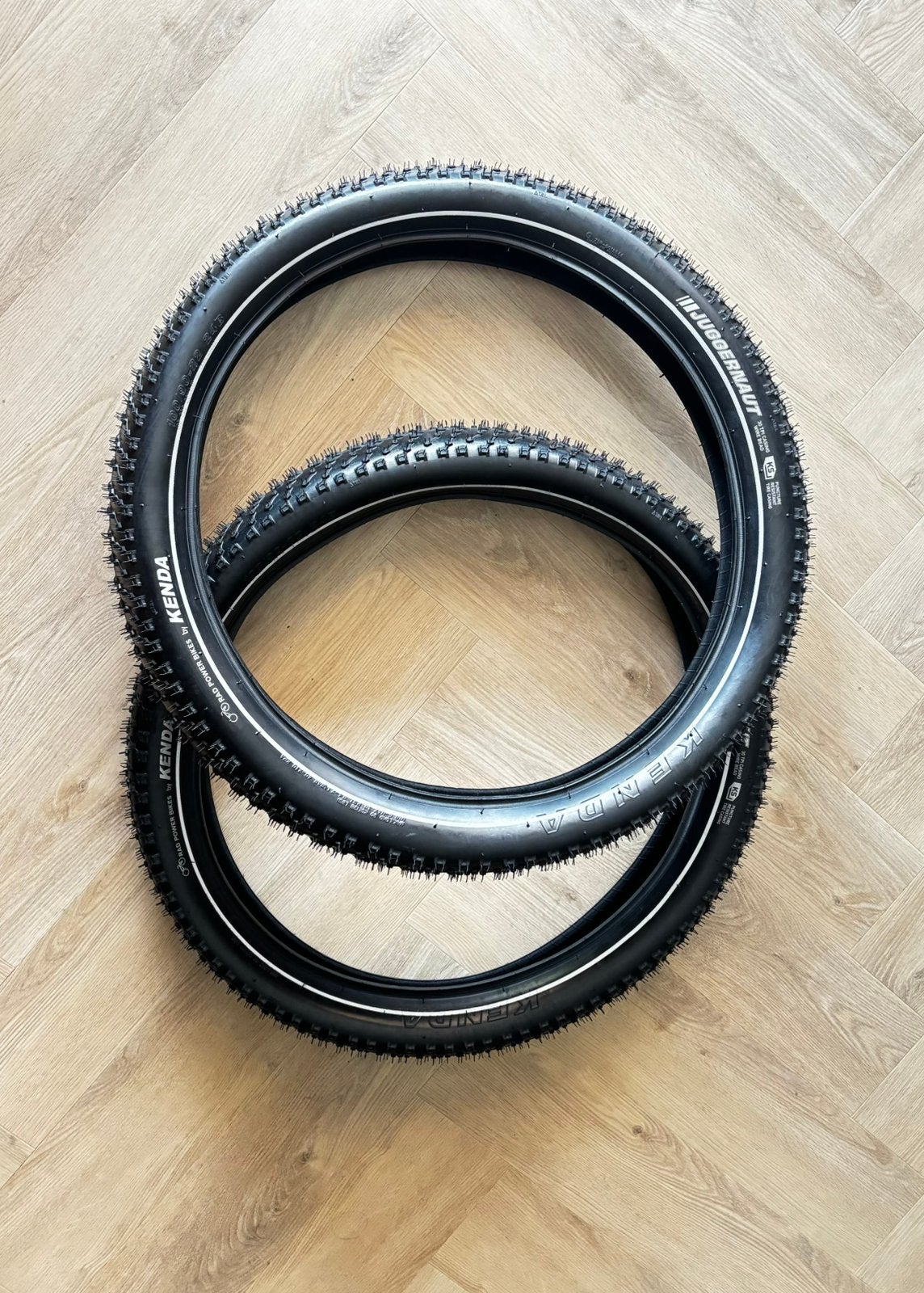 2x Nieuwe Kenda Juggernaut buitenband 26x4.0 / Rad Powerbike, Elektrische fiets, Band, Nieuw, Ophalen of Verzenden