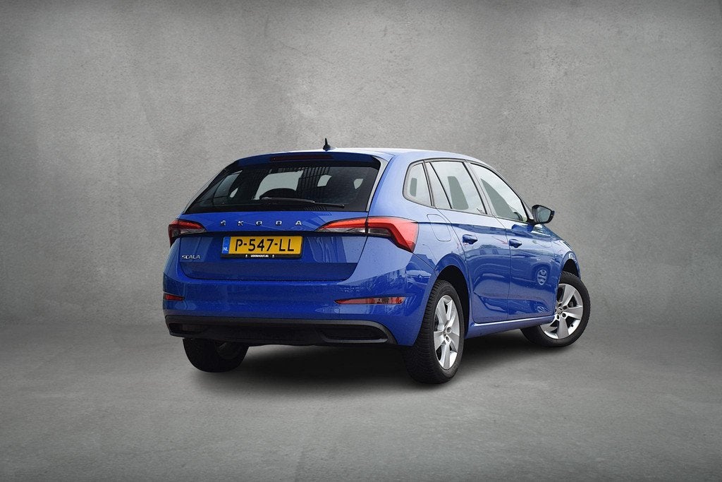 Skoda Scala 1.0 TSI Ambition | Apple CarPlay | Climate | Cru, Parkeersensor, Gebruikt, Blauw, 610 kg