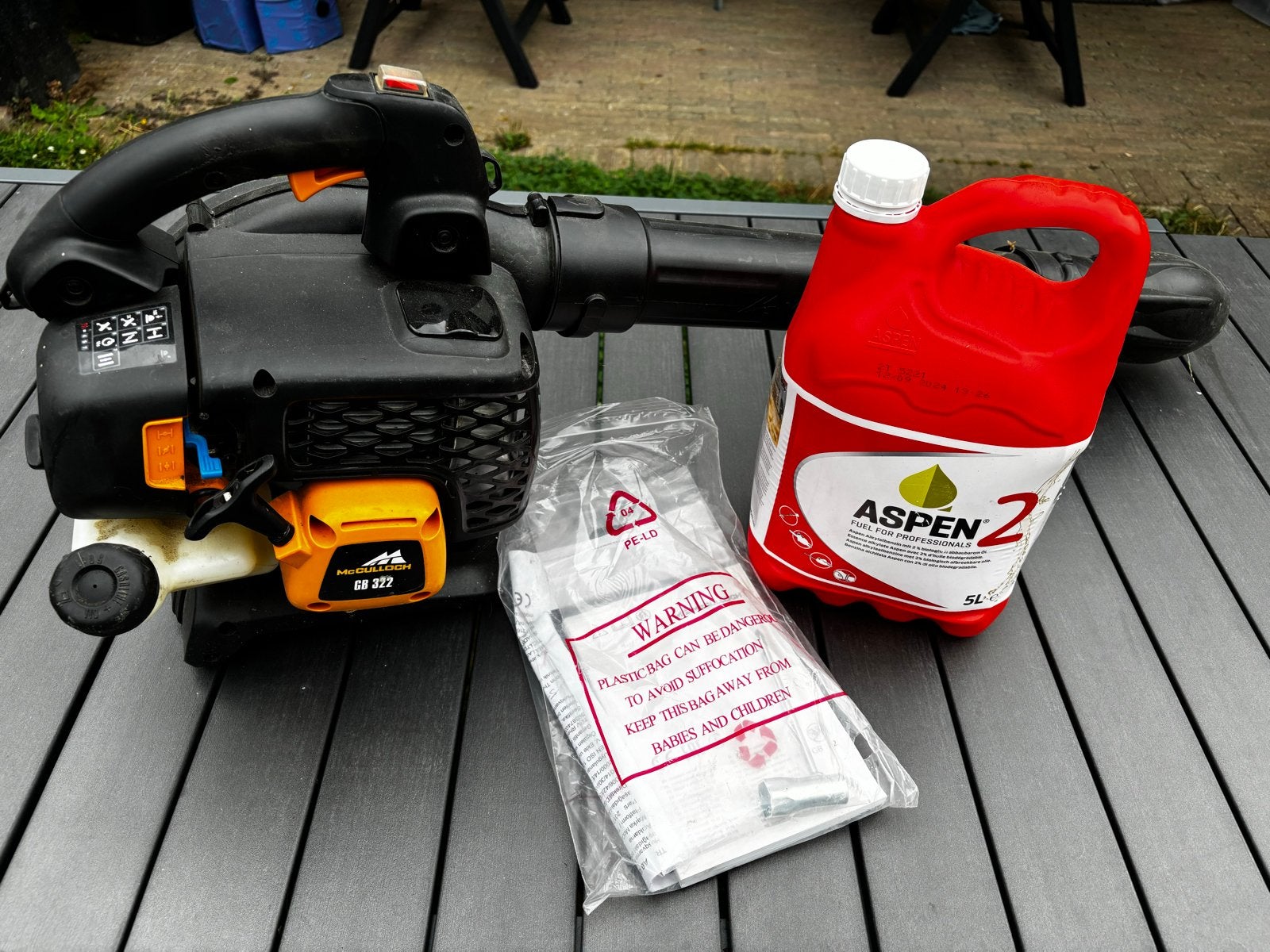 McCulloch GB 322 Bladblazer - Benzine Handgedragen, Ophalen, Gebruikt, Benzine, Handgedragen
