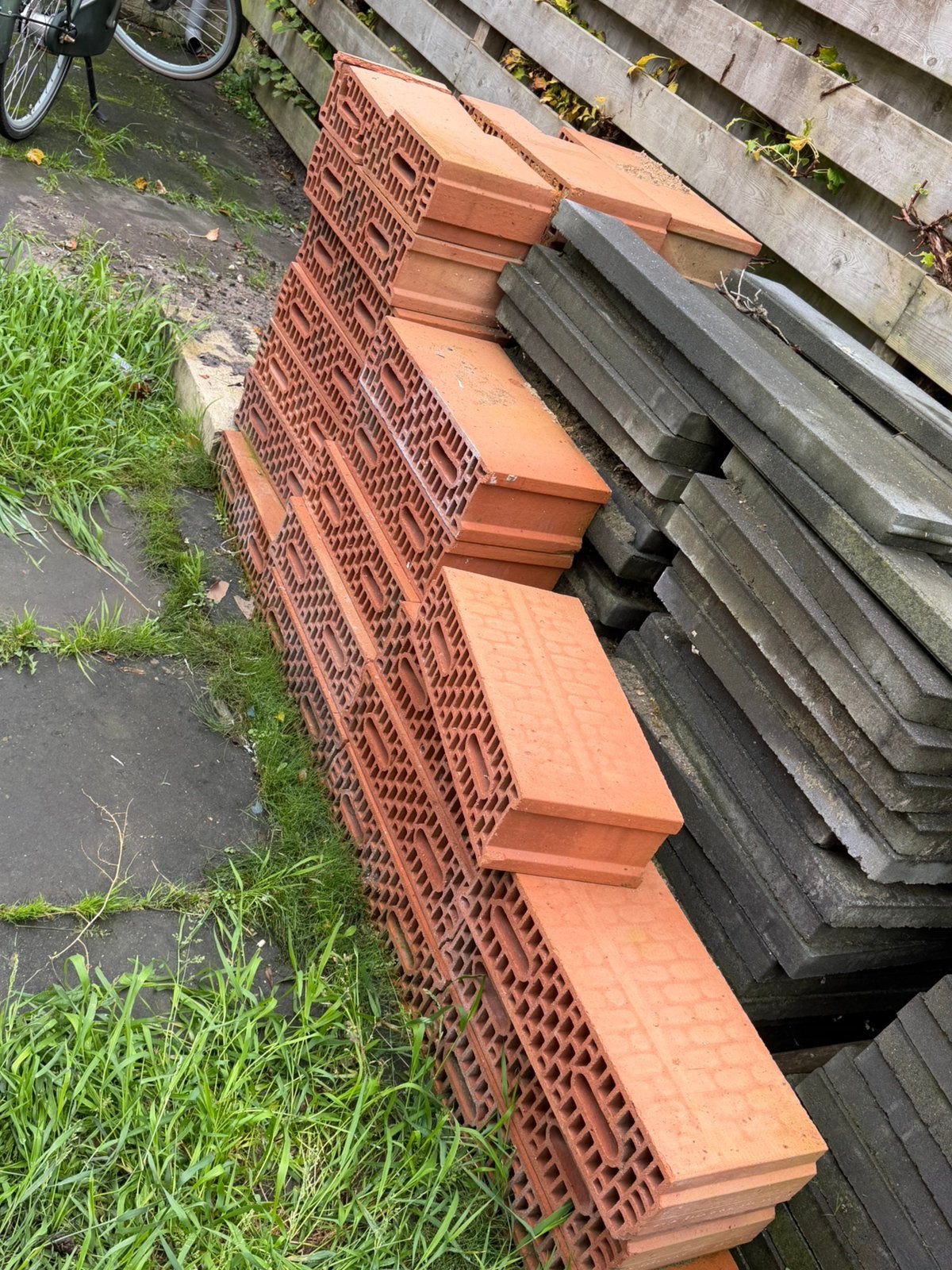 30-35 snelbouw stenen gratis ophalen, Ophalen, Steen of Klei, Minder dan 5 m², Dakpannen