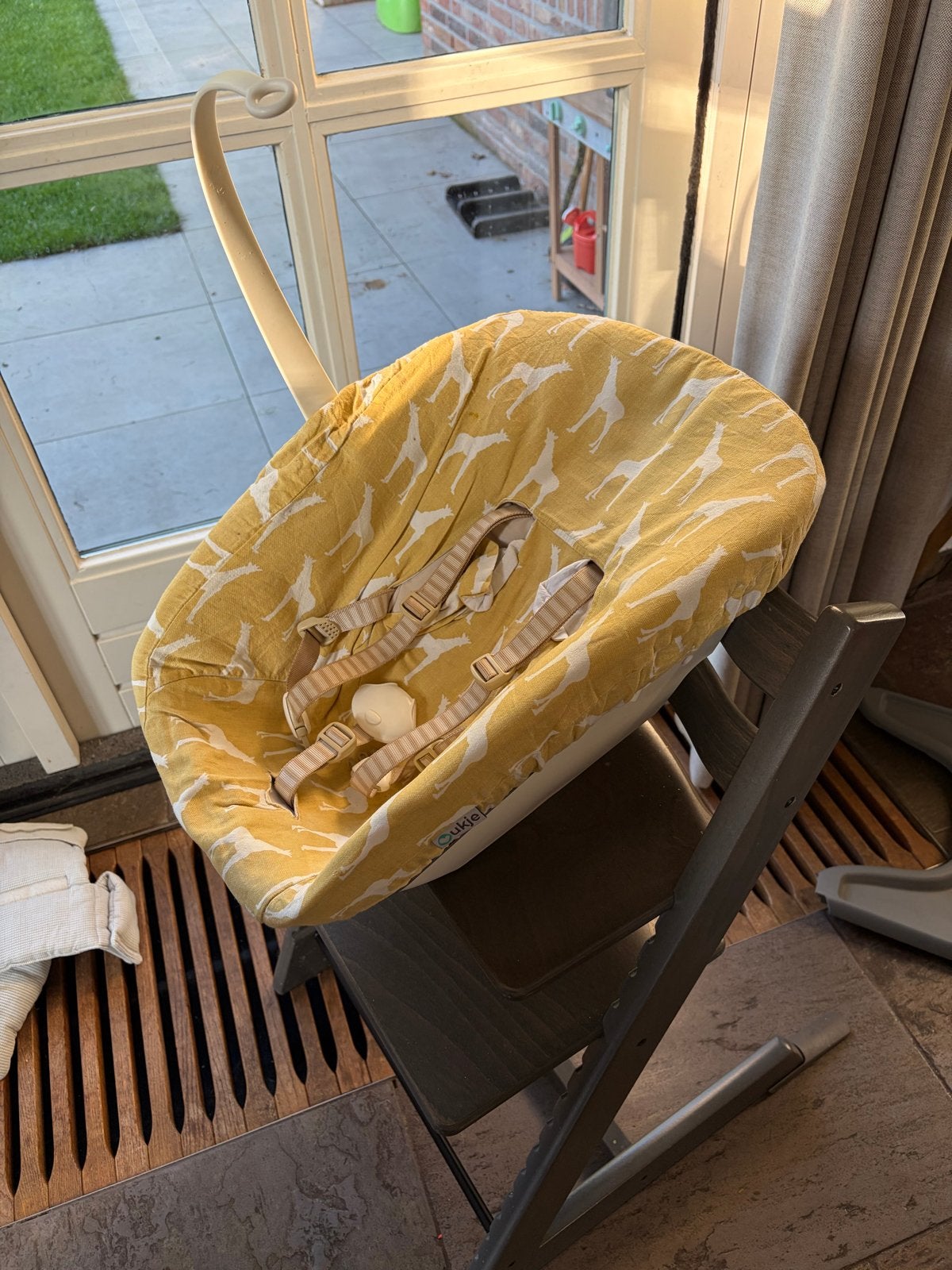 Tripp Trapp Newborn Set met 2 hoezen, Ophalen, Gebruikt, Meegroeistoel, Gordel(s)