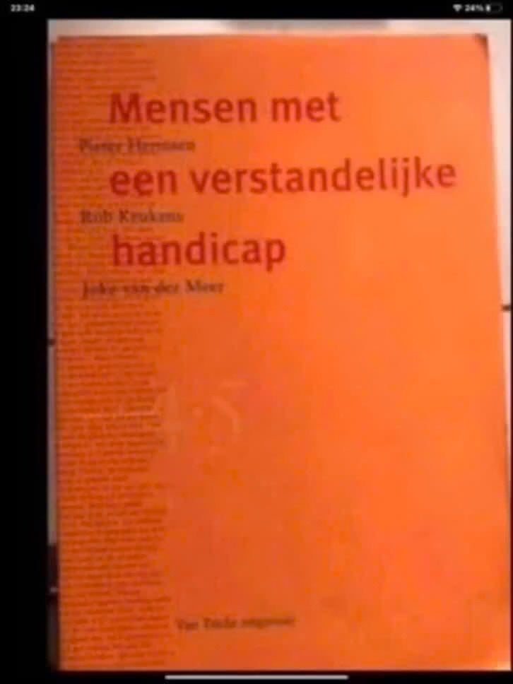 Mensen met een verstandelijke handicap, Gelezen, Peter Hermsen, Rob Keukens, Joke van der Meer, Gamma, HBO