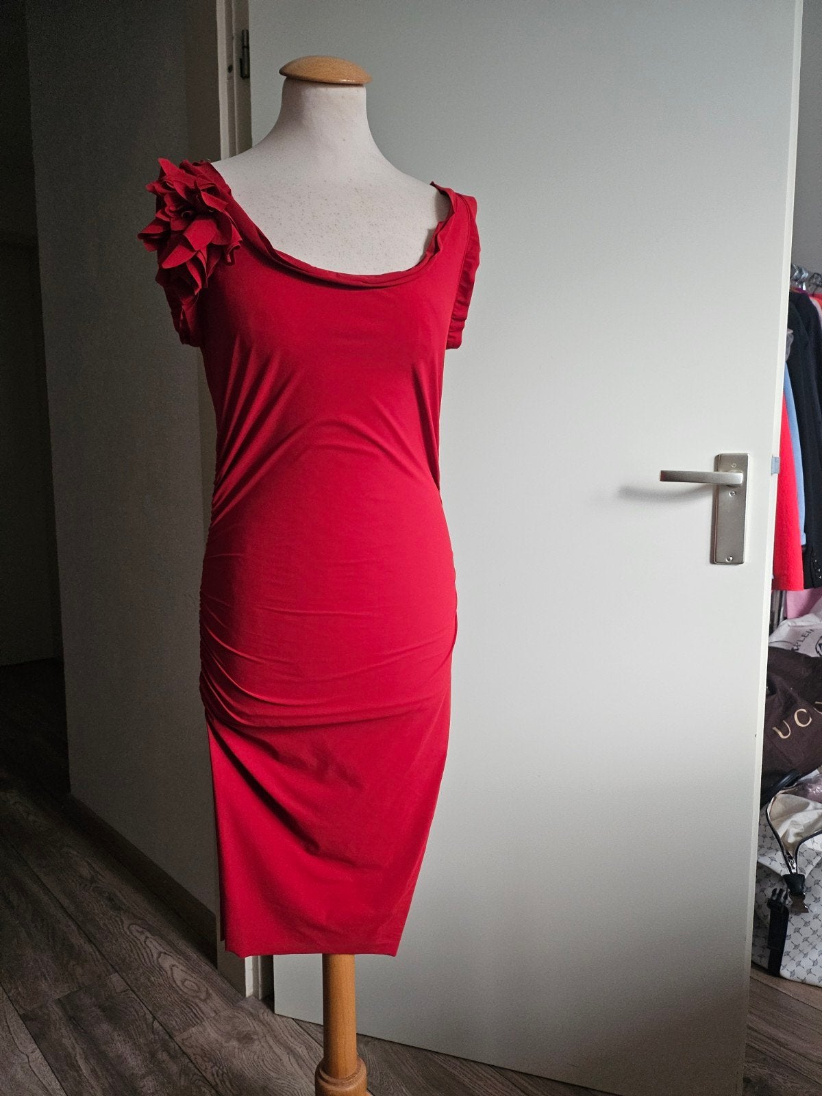 Lanvin rode jurk met bloemdetails, maat 36 (S), Lanvin, Ophalen of Verzenden, Zo goed als nieuw, Knielengte