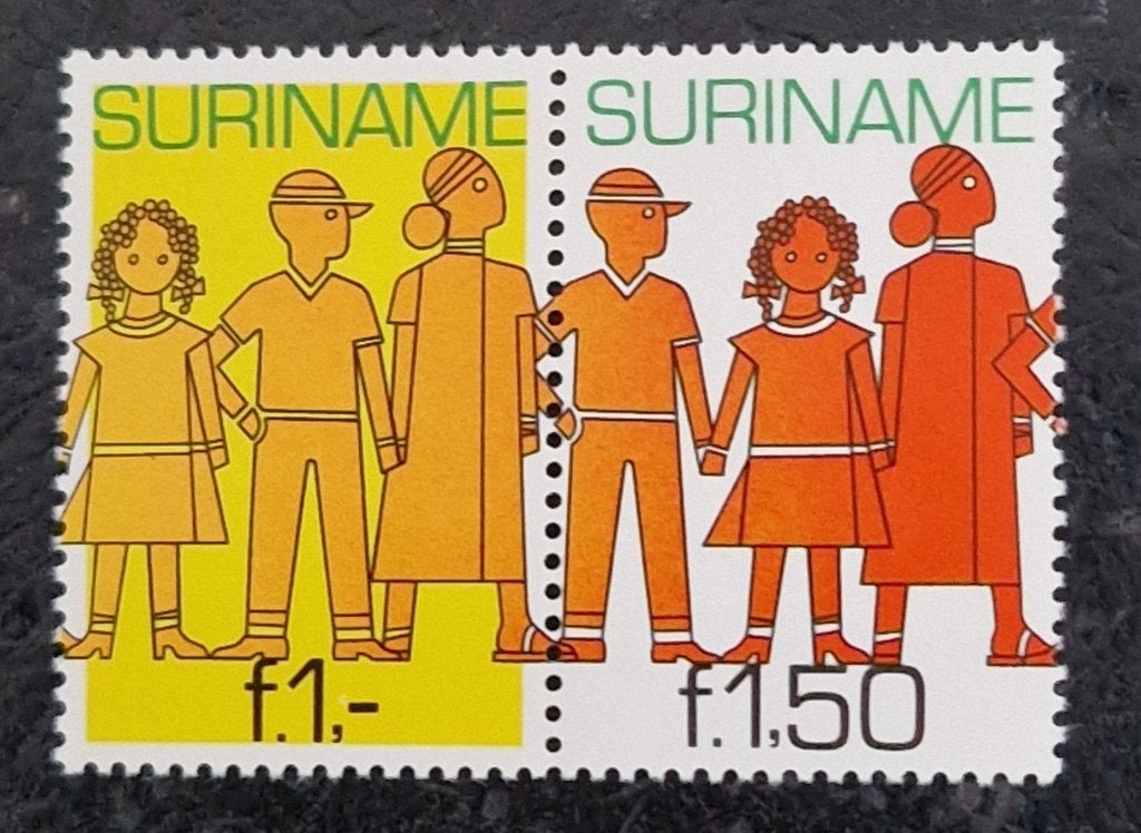 Suriname 1981 - ZB 254a - Surinaamse jeugd, Ophalen of Verzenden, Postfris
