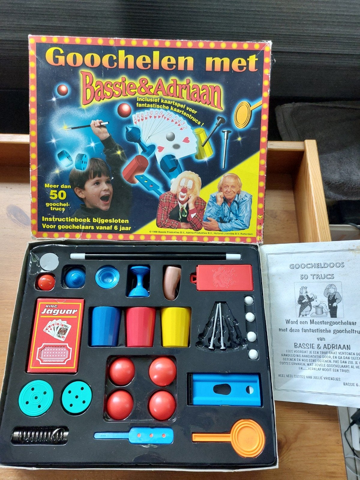 Goochelen met Bassie en Adriaan goocheldoos, Hobby en Vrije tijd, Ophalen of Verzenden