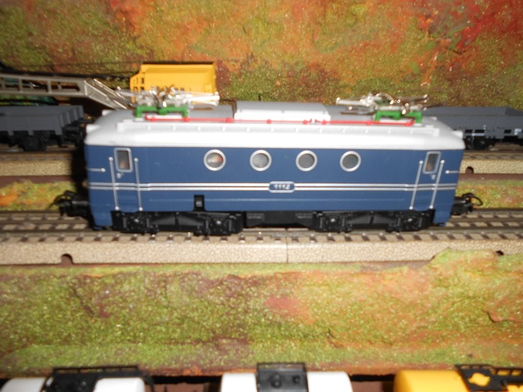 Märklin 30130 de Nederlandse 1100 de 1114 van de NS, digitaa, Wisselstroom, Locomotief, Analoog, Nieuw