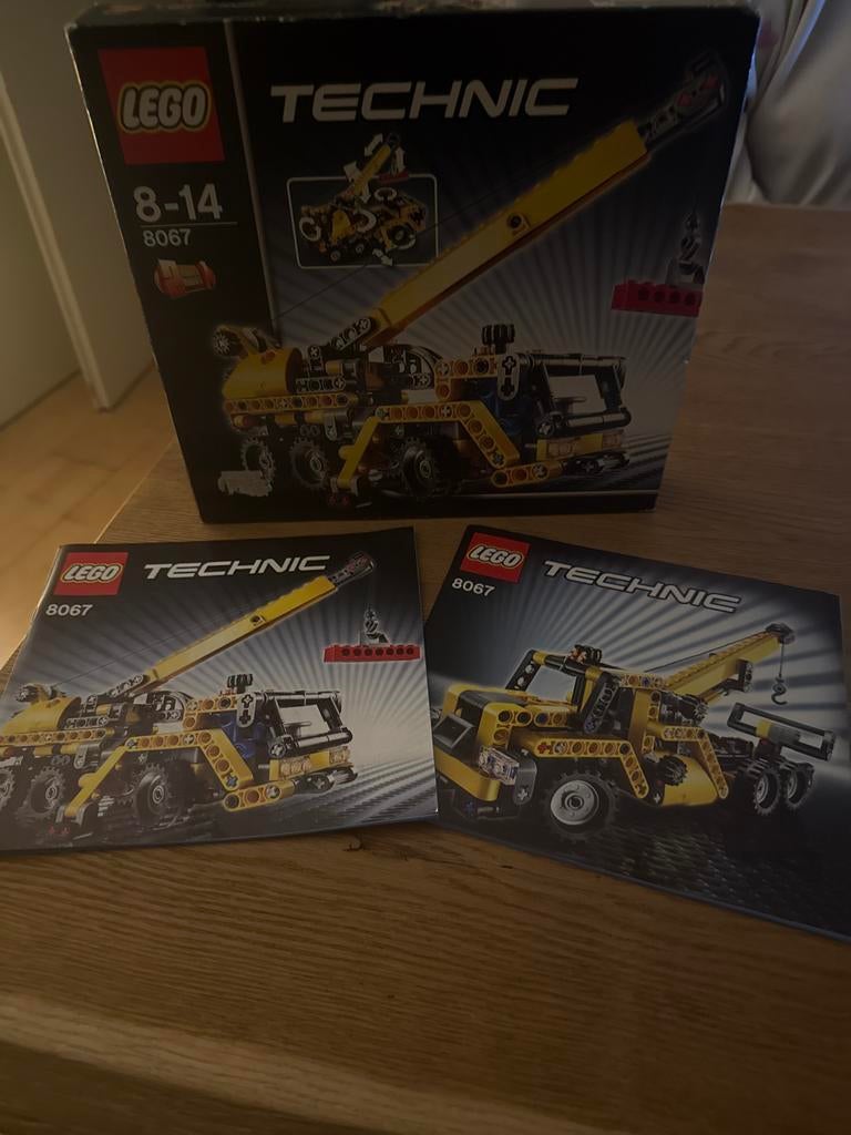 Lego Technic Kraanwagen 8067 - Compleet met doos en boekjes, Kinderen en Baby's, Speelgoed | Duplo en Lego, Zo goed als nieuw