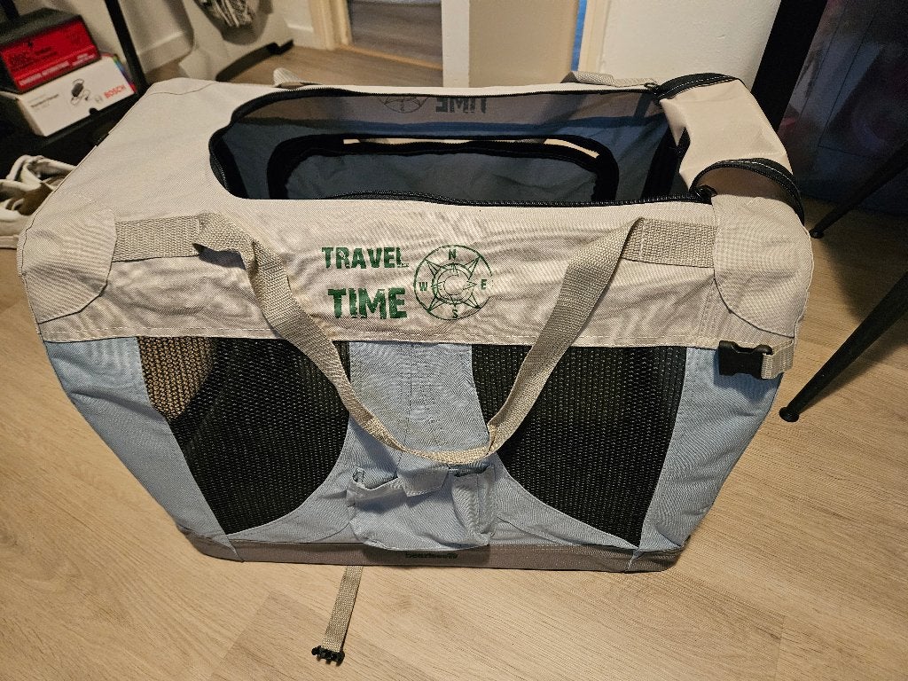 Kleine travelbench voor hond of kat, Ophalen, Nieuw