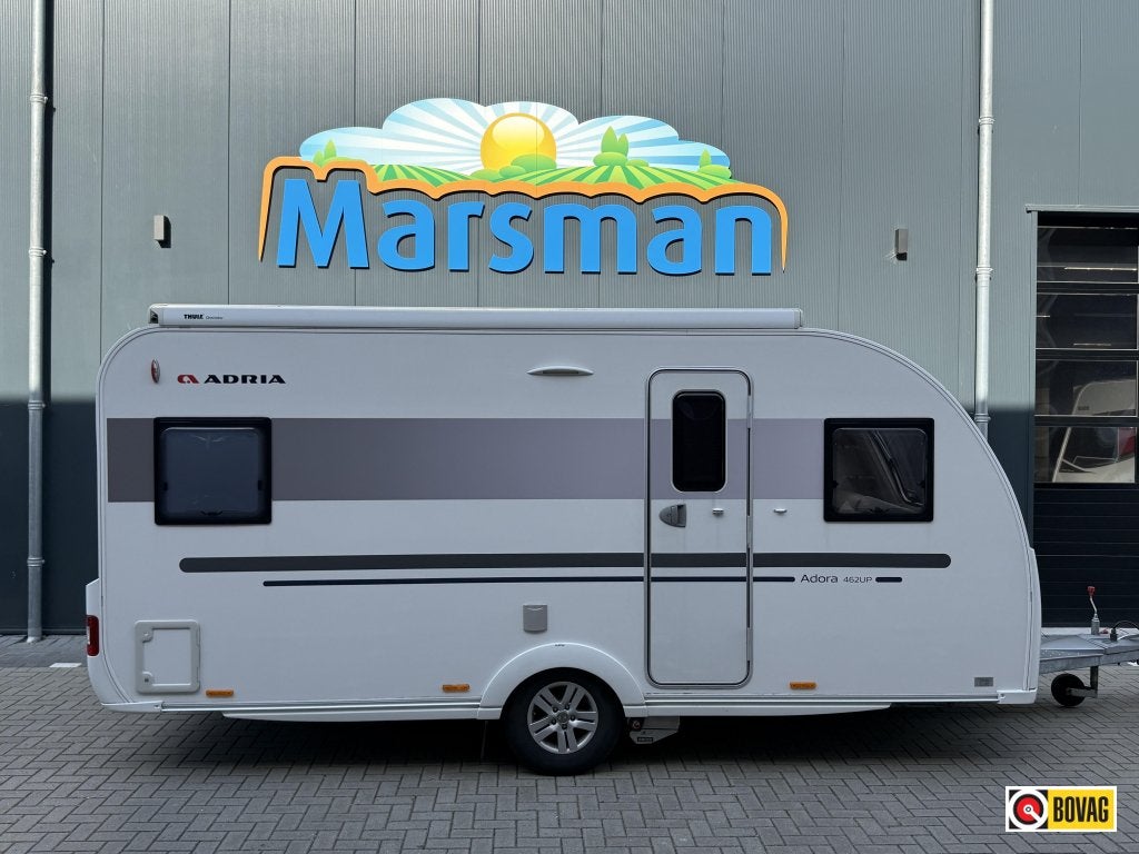 Adria Adora 462 UP, Caravans en Kamperen, Rondzit, Schokbreker, 5 tot 6 meter, Tot en met 4