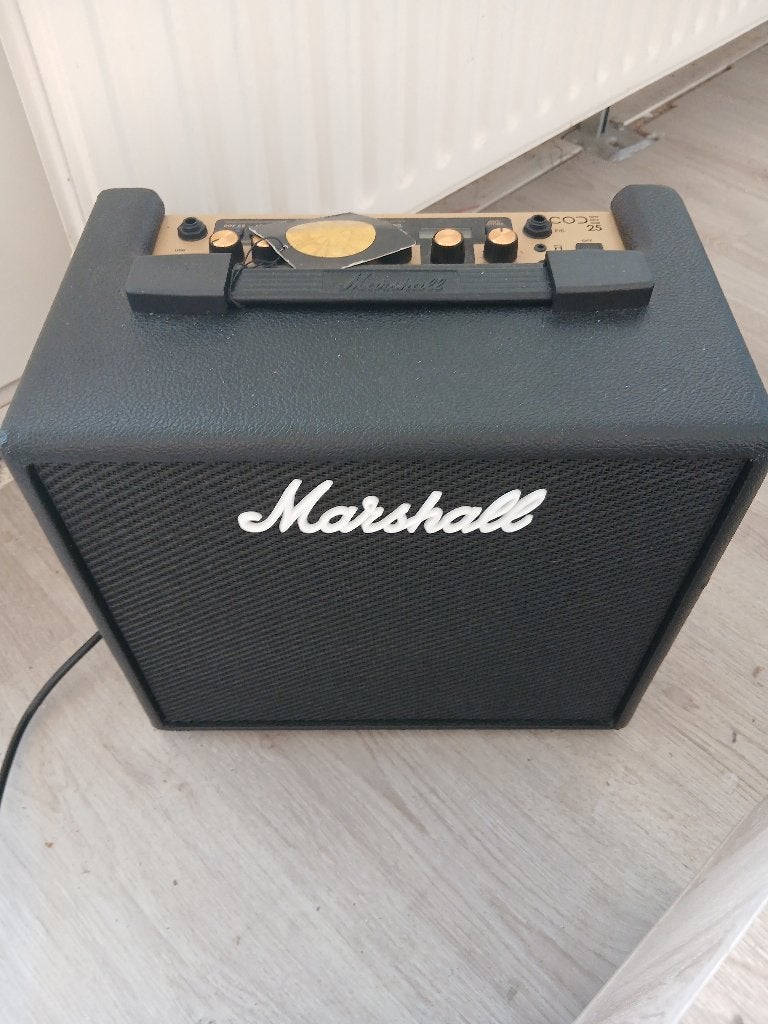 Marshall code 25, Ophalen of Verzenden, Zo goed als nieuw, Gitaar, Minder dan 50 watt