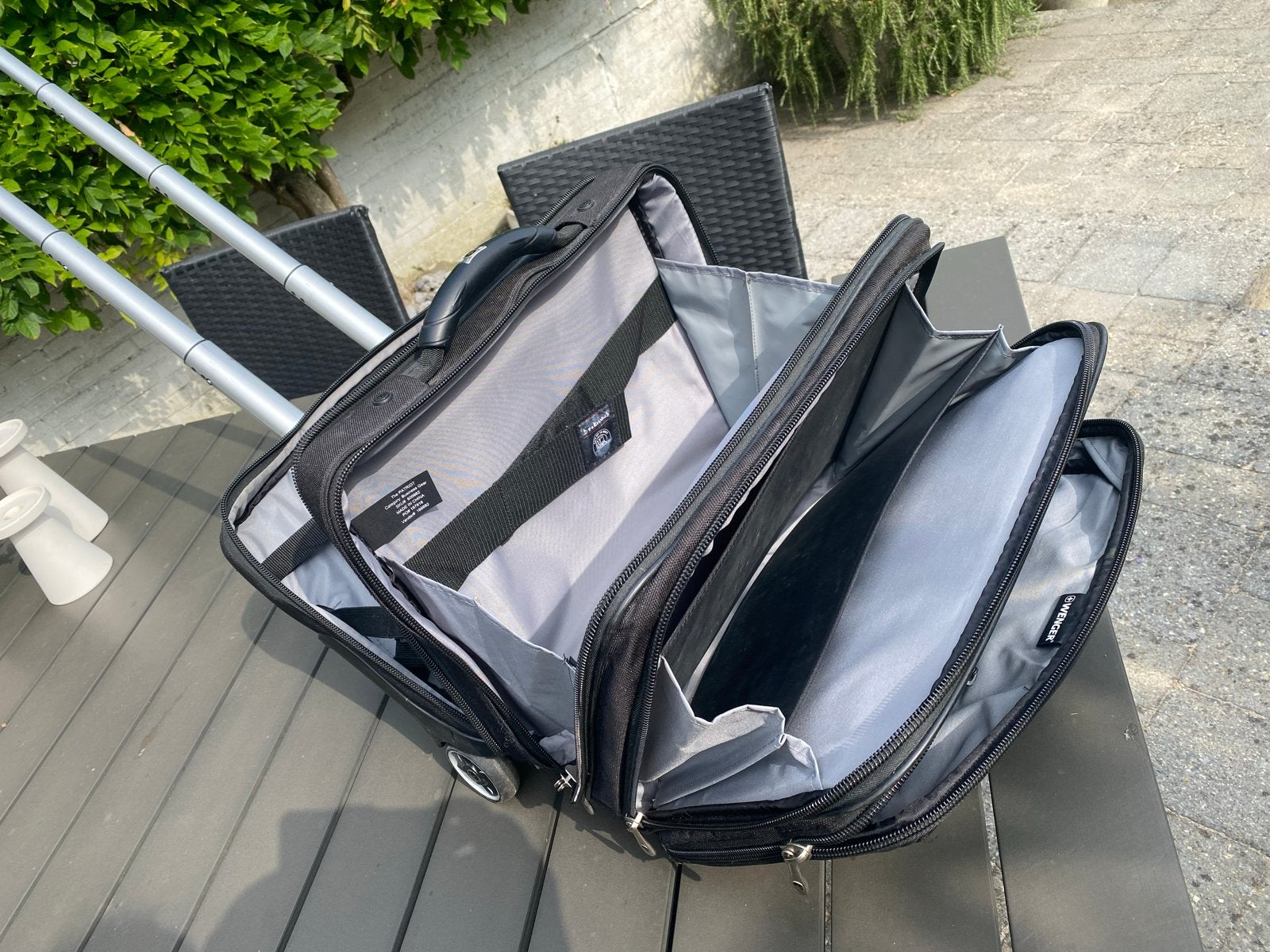 Wenger Zwitserse werktas trolley met zachte wieltjes, Ophalen, 30 cm of meer, Gebruikt, Zwart