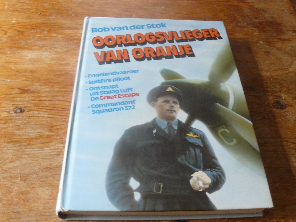 Oorlogsvlieger van Oranje (Spitfire, The Great Escape, Wo2), Verzamelen, Ophalen of Verzenden, Zo goed als nieuw, Boek of Tijdschrift