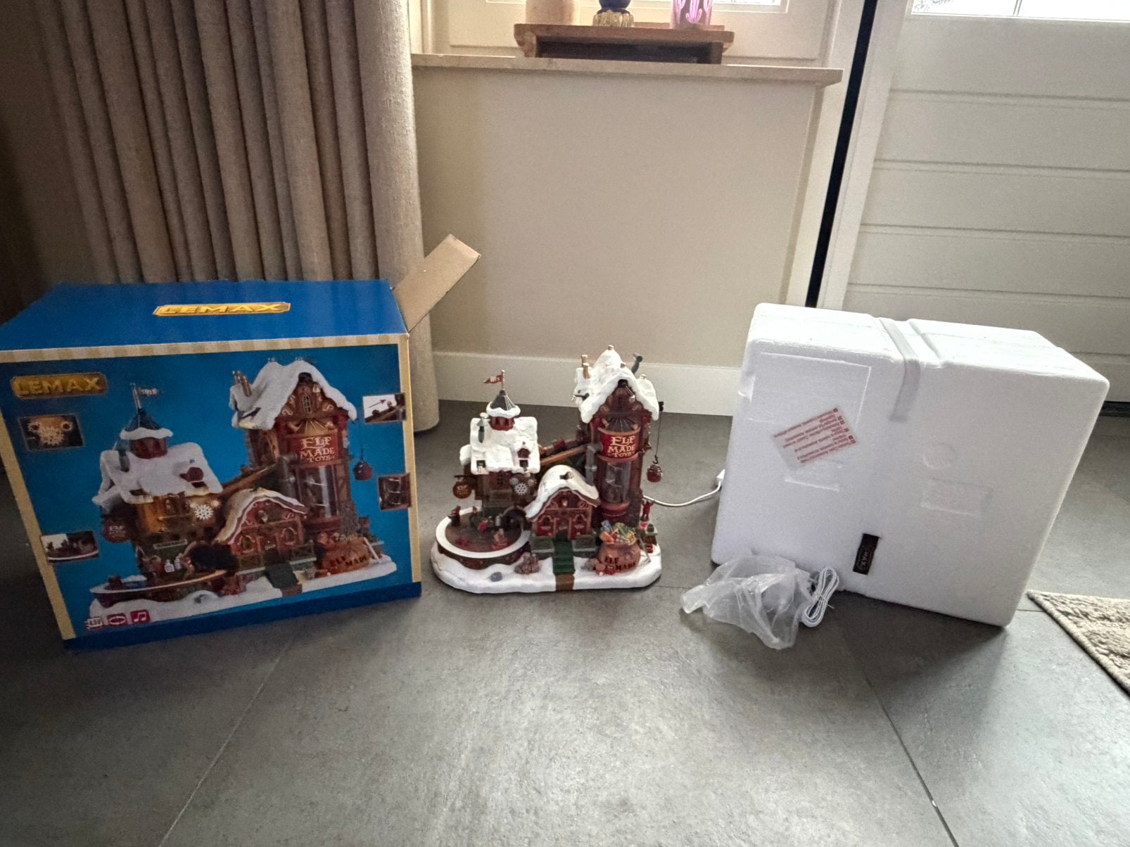 Lemax Elf made Toy Factory, Diversen, Ophalen of Verzenden, Zo goed als nieuw