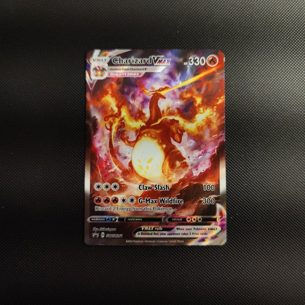 Charizard Vmax swsh261 || Nu voor maar € 44.99, Hobby en Vrije tijd, Verzamelkaartspellen | Pokémon, Ophalen of Verzenden, Zo goed als nieuw