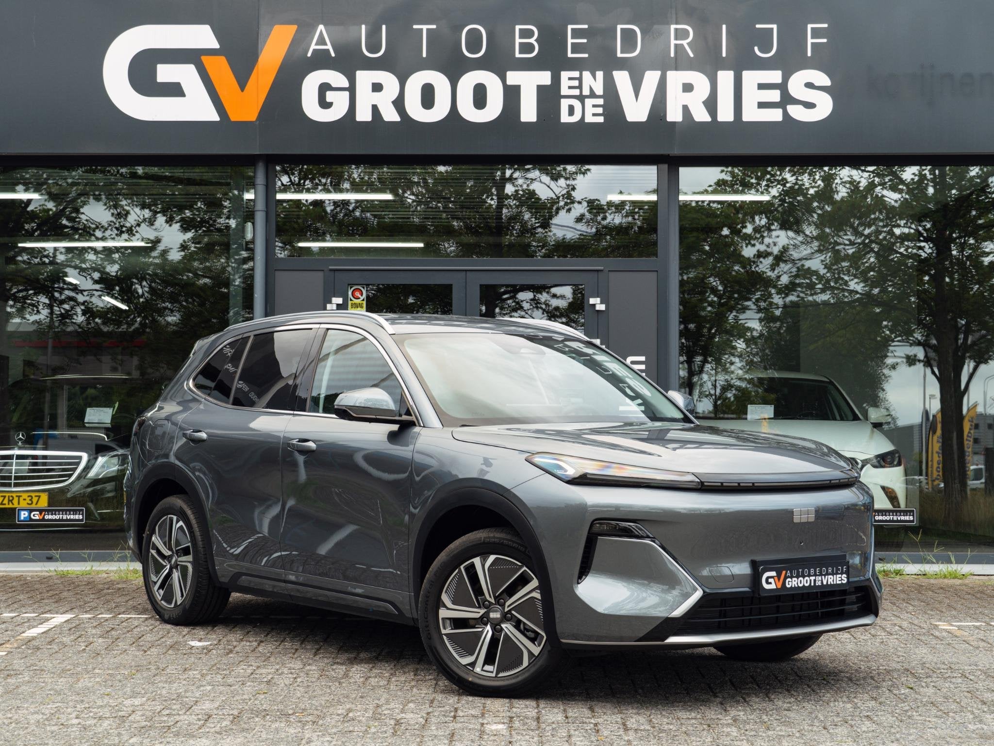 Geely Starray EM-i 1.5 Pro|262pk|83km Elektrisch|Direct leve, Auto's, Gebruikt, Euro 6, 4 cilinders, Plug-in hybride