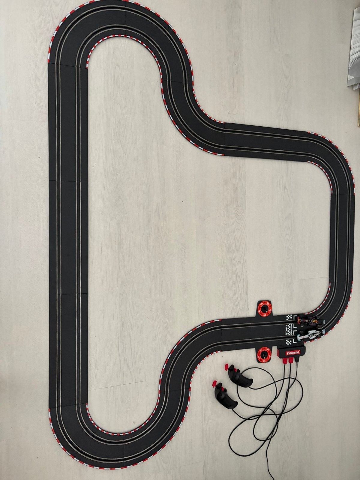Carrera Go Racebaan met 2 auto's en controllers, Ophalen, Racebaan, Carrera, Zo goed als nieuw