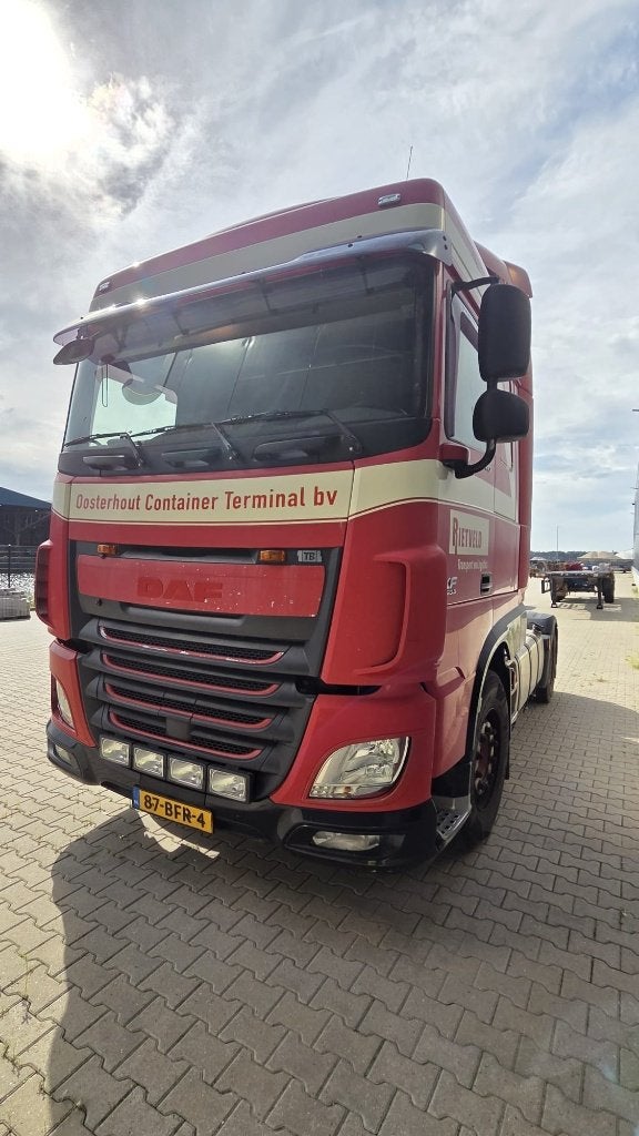 DAF XF Euro 6 vrachtwagen – APK tot april 2027 – 87-BFR-4, Auto's, Automaat, Euro 6, 410 pk, Bedrijf