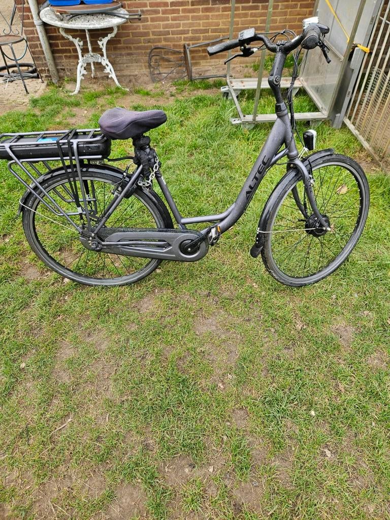 Altec elektrische fiets bijna nieuw, Fietsen en Brommers, Elektrische fietsen, 51 tot 55 cm, Ophalen, Nieuw, Overige merken