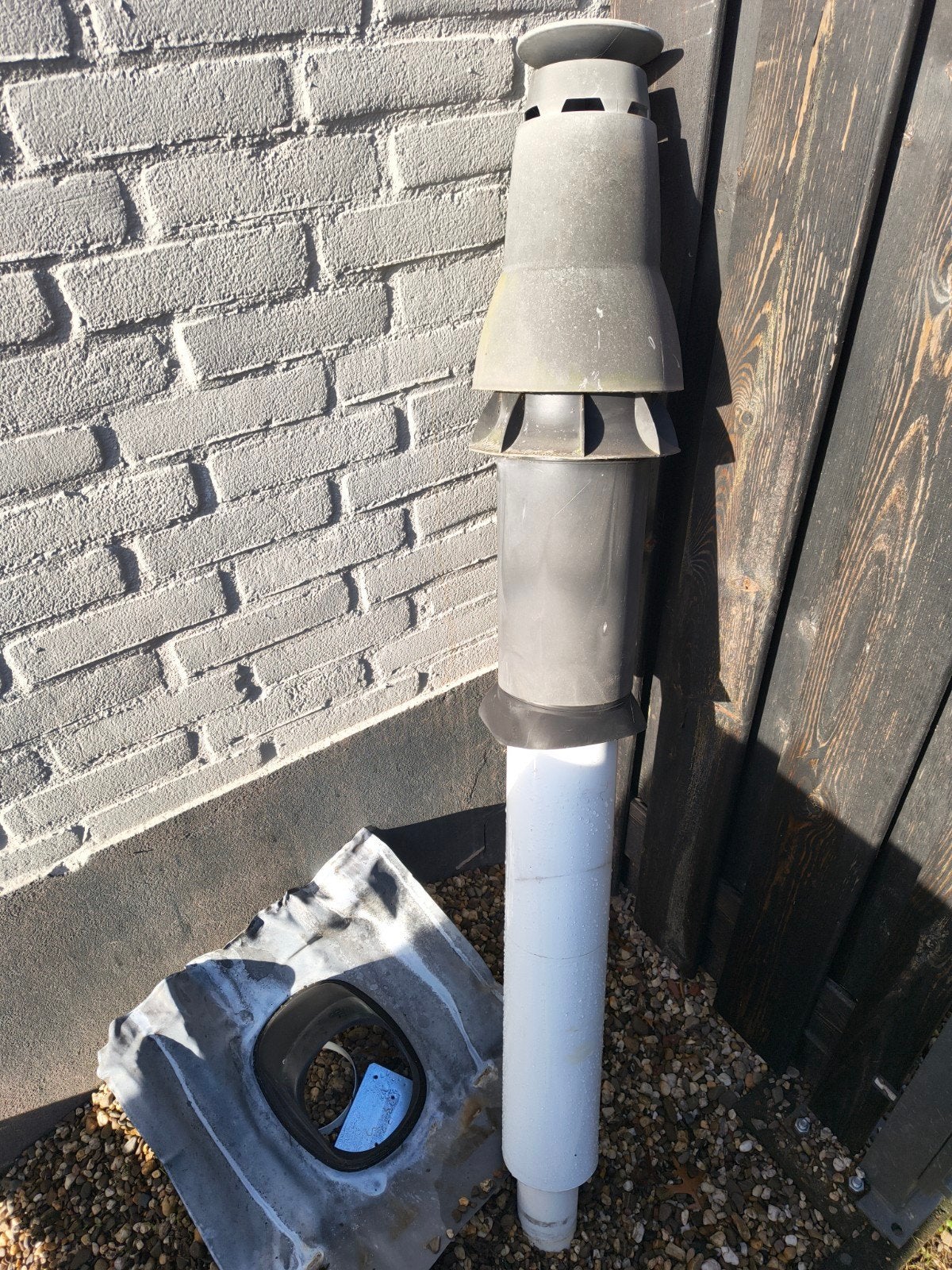 Dakdoorvoer voor CV, ventilatie of afzuiging, Ophalen, Gebruikt, Ventilator en Afzuiger