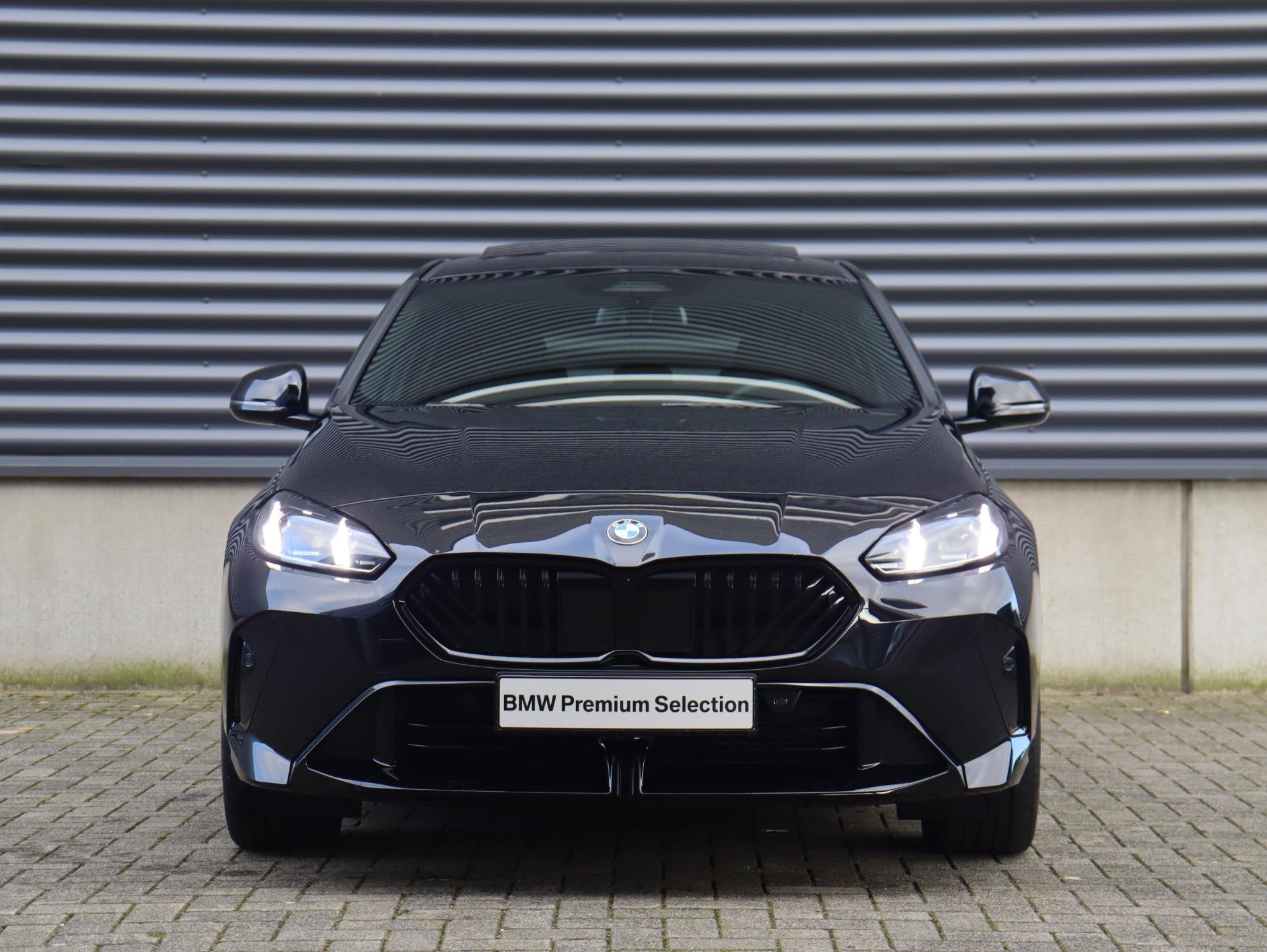 BMW 1 Serie 5-deurs 120 | M Sportpakket | Panodak | Harman K, Met garantie (alle), Zwart, Origineel Nederlands, Bedrijf
