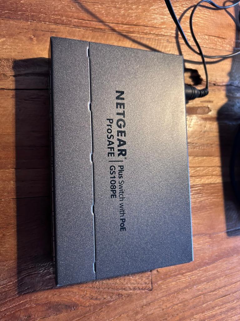 Netgear ProSAFE GS108PE Plus Switch met PoE, Computers en Software, Ophalen of Verzenden, Zo goed als nieuw