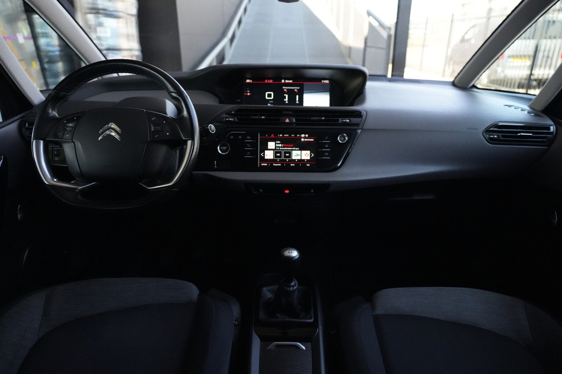 Citroën C4 Picasso 1.2 PureTech Shine 131pk Navigatie/Camer, Auto's, 1199 cc, 1270 kg, C4 (Grand) Picasso, Bedrijf