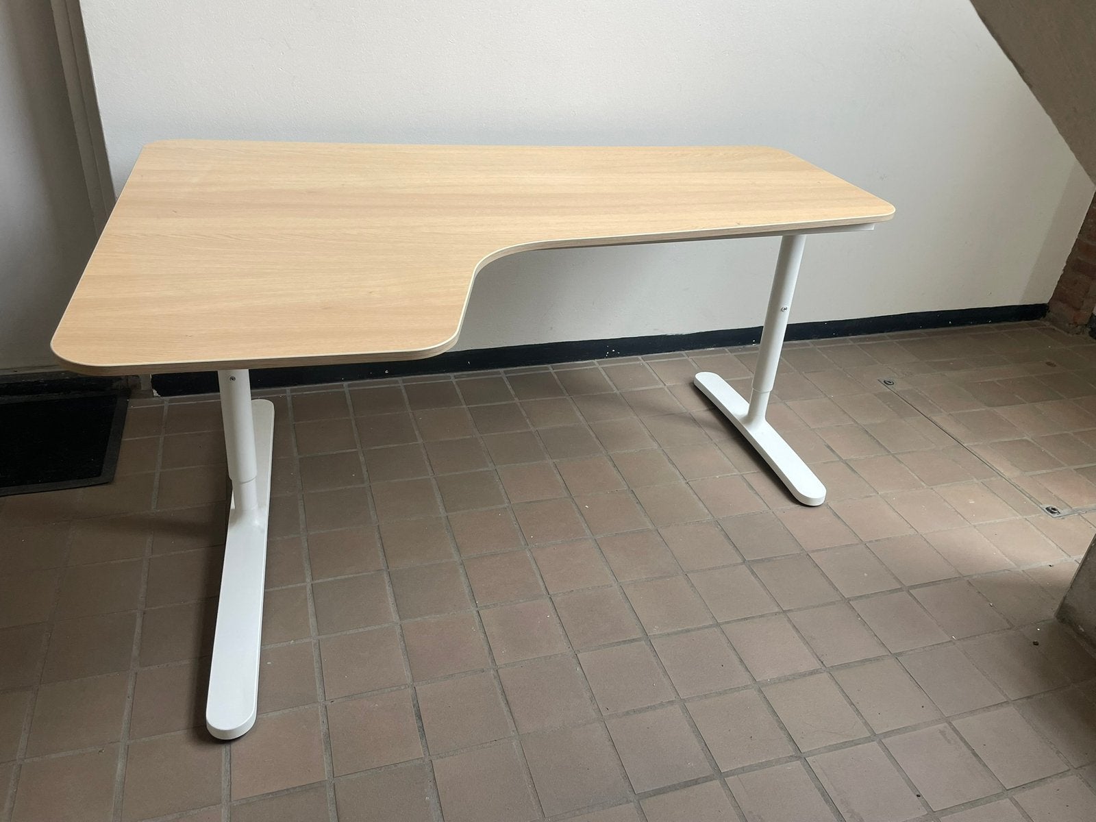Ikea BEKANT verstelbaar hoekbureau, Ophalen, Gebruikt, IKEA, Hoekbureau