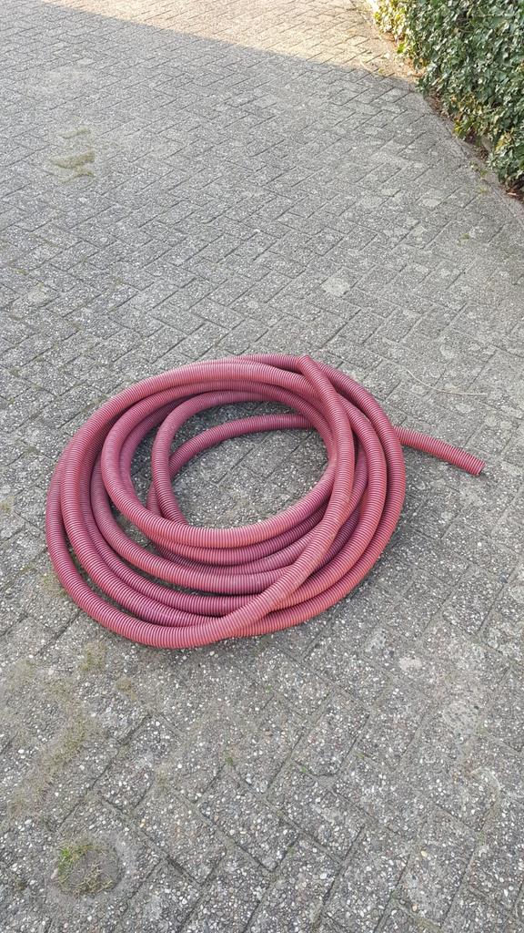 Ribbelbuis/mantelbuis 50mm en 80mm bijna gratis, zie info, Doe-het-zelf en Verbouw, Buizen en Afvoer, Pvc, 6 meter of meer, Overige typen