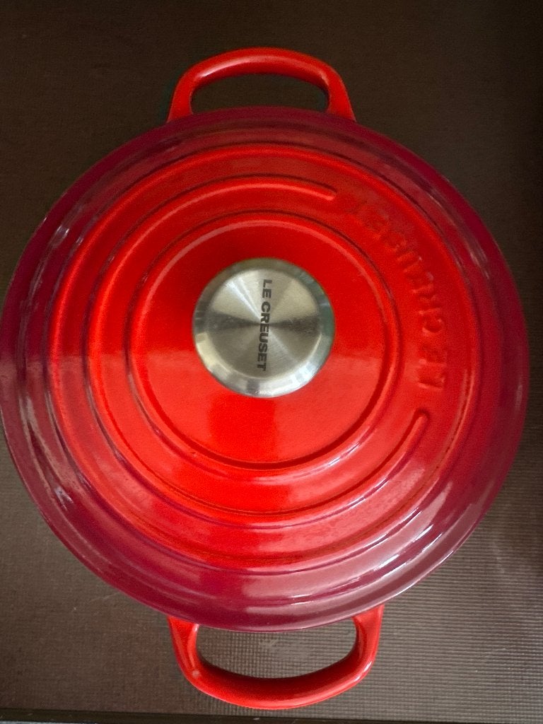 Le Creuset braadpan rood - Gietijzeren pan, Le Creuset, Ophalen of Verzenden, Zo goed als nieuw, Met deksel