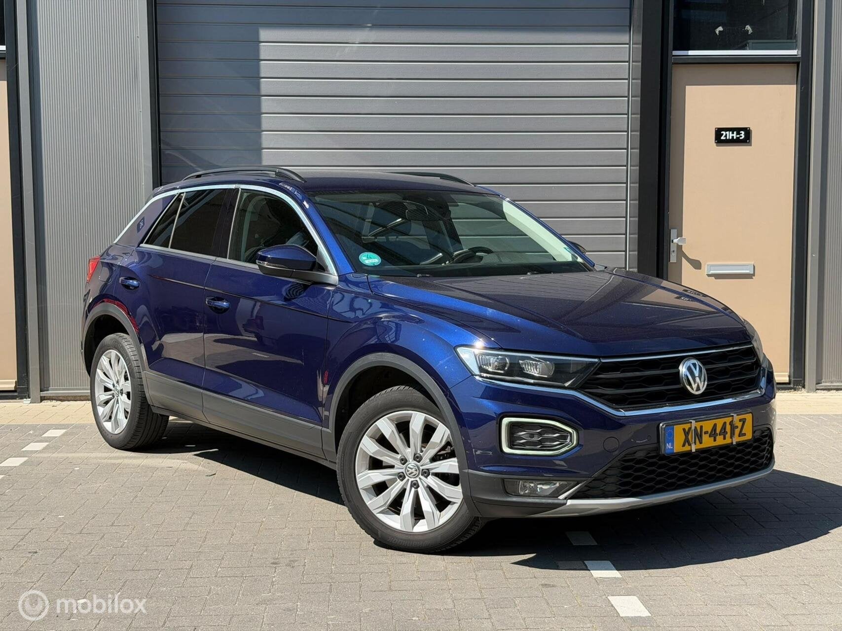 Volkswagen T-Roc 1.5 TSI | Led | Winter | ACC | Lane | Sport, Auto's, Euro 6, 4 cilinders, 150 pk, Blauw