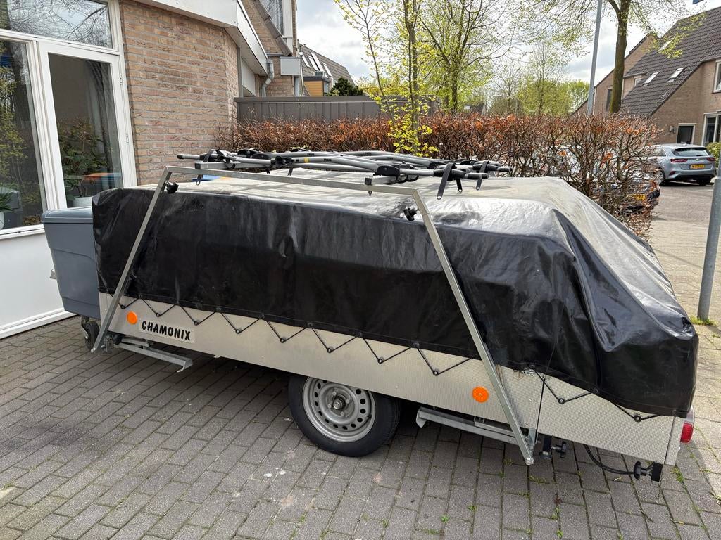 Imperiaal Cabanon (breed) incl. 4 Thule fietsendragers, Auto diversen, Dakdragers, Ophalen, Gebruikt