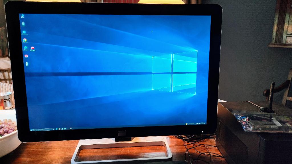 Barco Coronis Fusion 6MP LED monitor (MDCC‑6430), Ophalen, Gebruikt, DVI, Overige resoluties